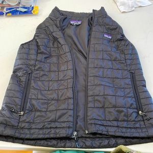 Patagonia light weight puffer